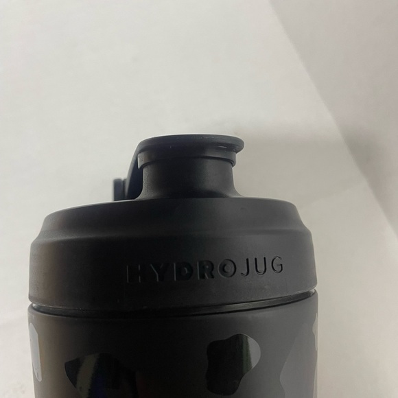 HydroJug Black Camo Water Bottle – Large Reusable Jug with Flip Top Lid - Picture 4 of 11